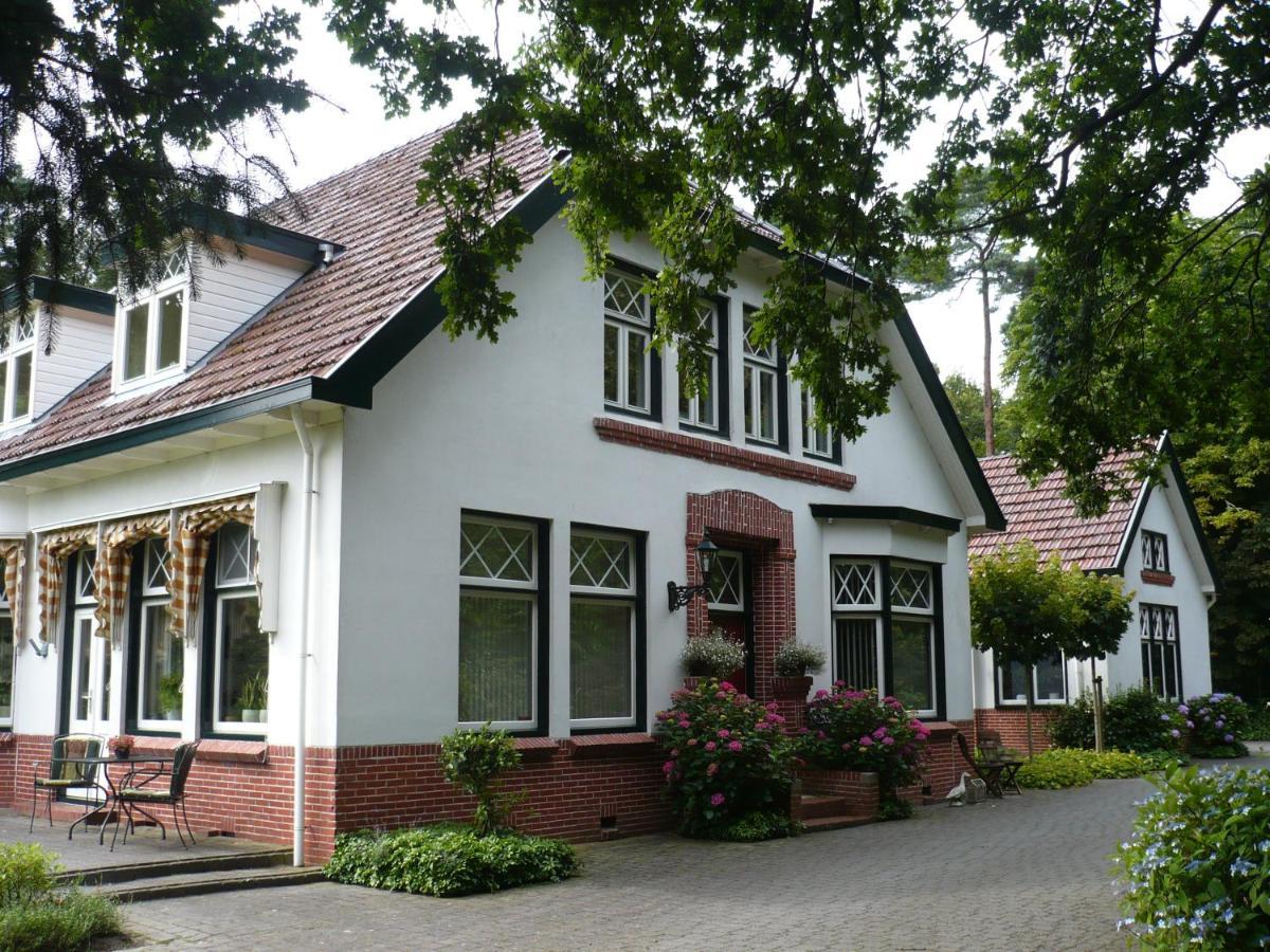 B&B De Zulthe Roden Exteriör bild
