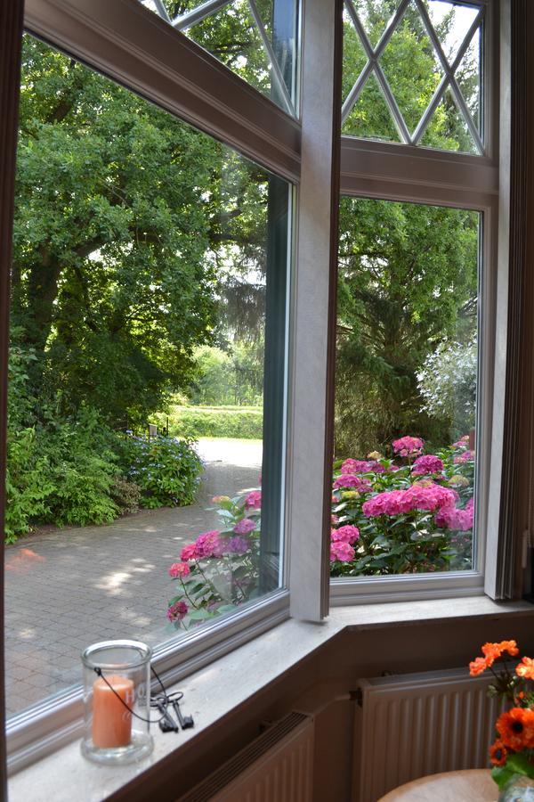B&B De Zulthe Roden Exteriör bild